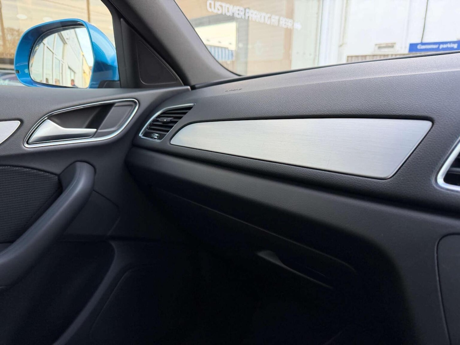 Used Audi Q3 2017 for sale - 76924464: Photo 21