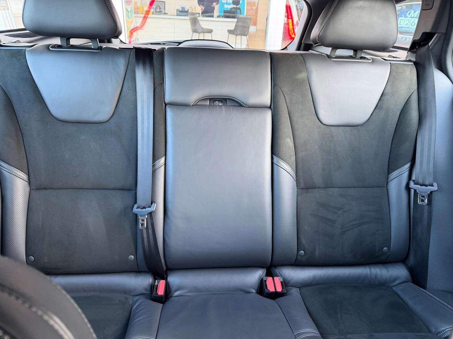 Used Volvo V60 2016 for sale - 76769795: Photo 26