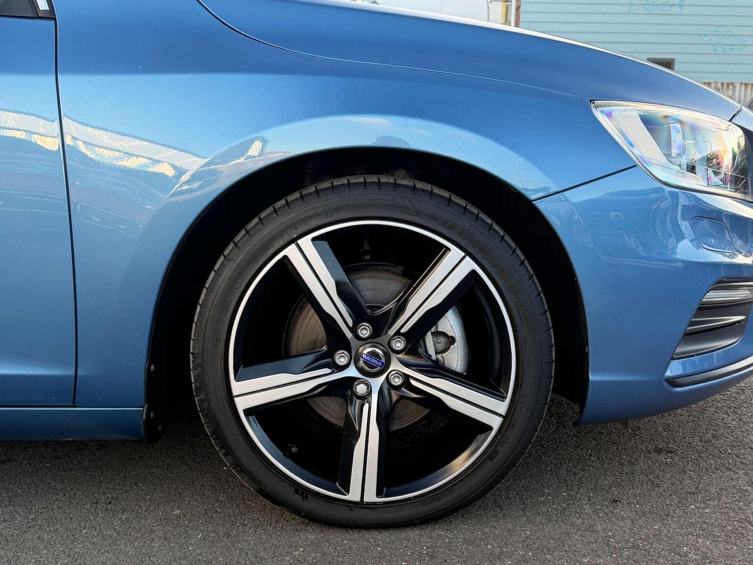 Used Volvo V60 2016 for sale - 76769795: Photo 31