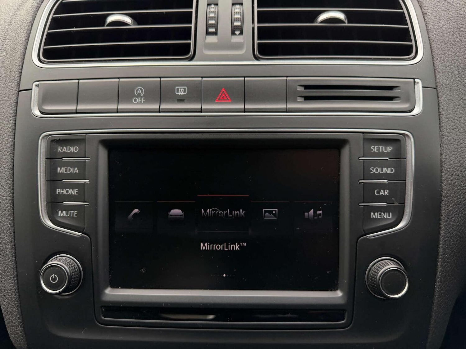 Used Volkswagen Polo 2015 for sale - 76559911: Photo 11