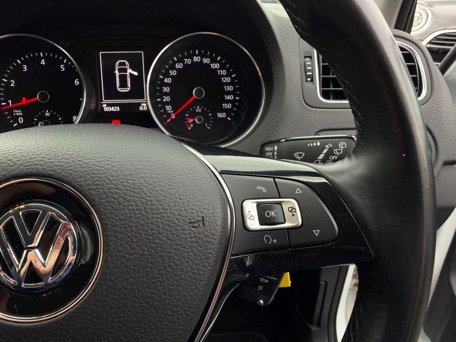 Used Volkswagen Polo 2015 for sale - 76559911: Photo 6