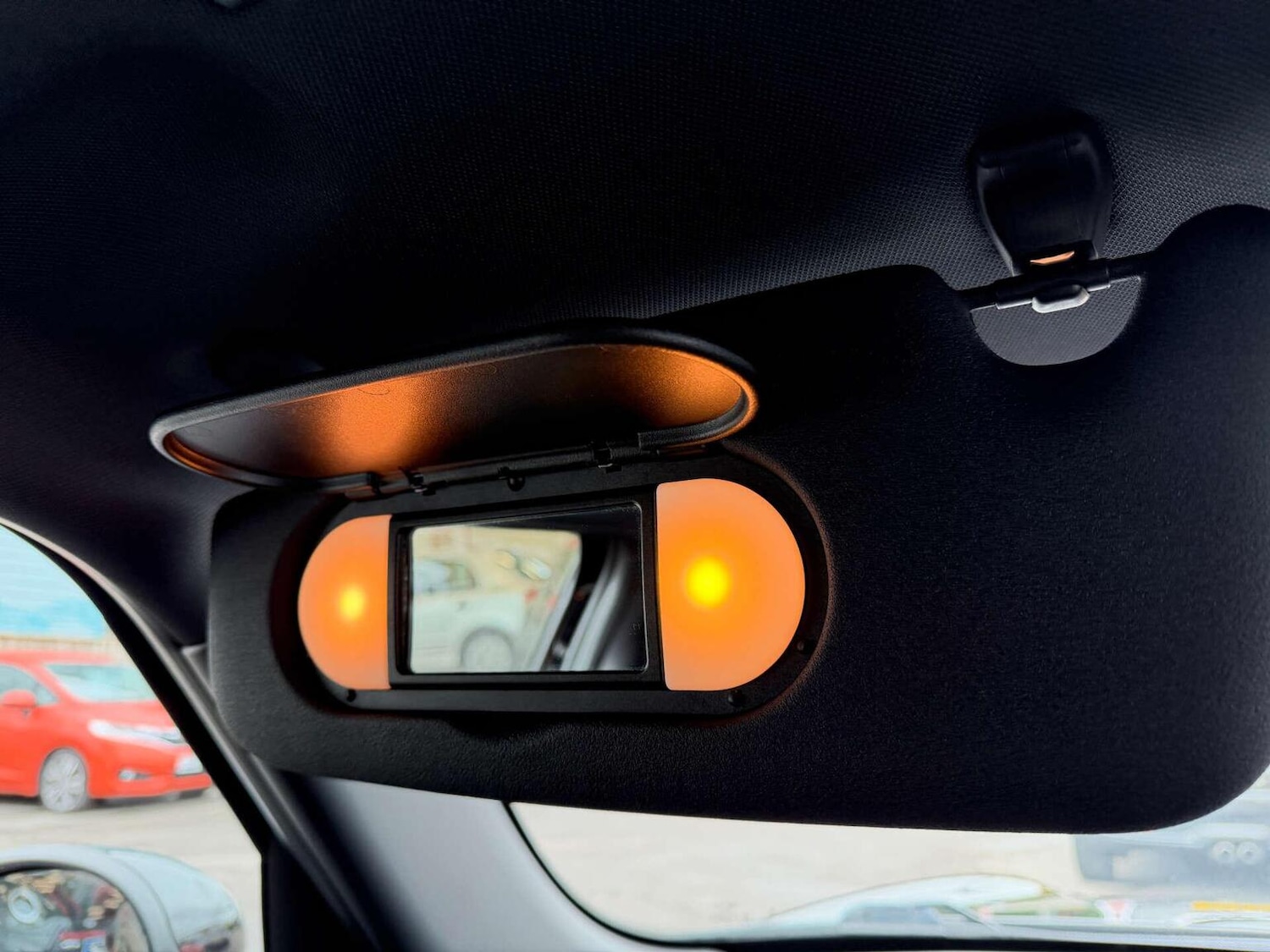 Used MINI Hatch 2019 for sale - 76510902: Photo 24