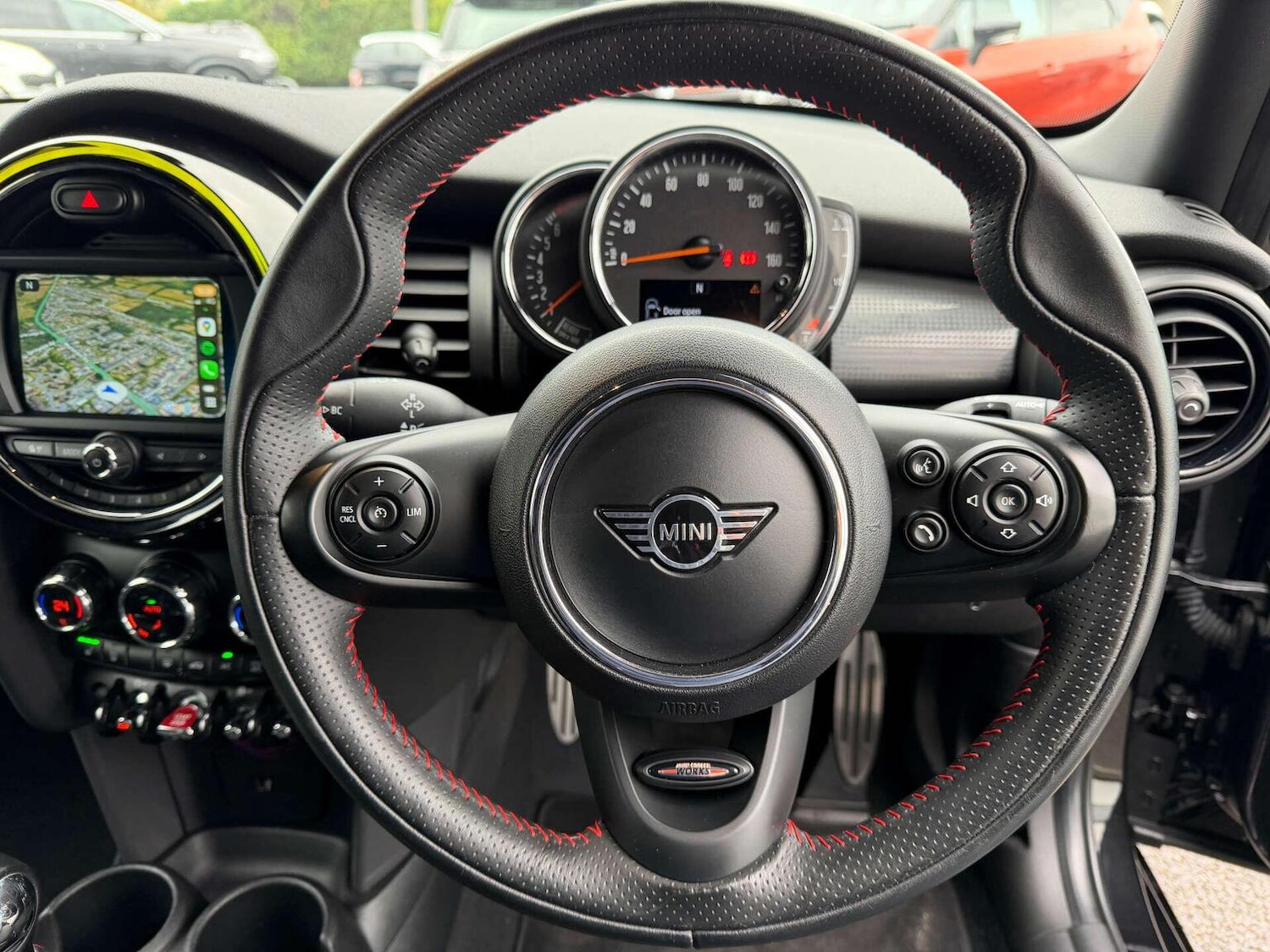 Used MINI Hatch 2019 for sale - 76510902: Photo 4