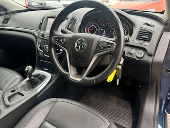 Used Vauxhall Insignia 2016 for sale - 75505055: Photo