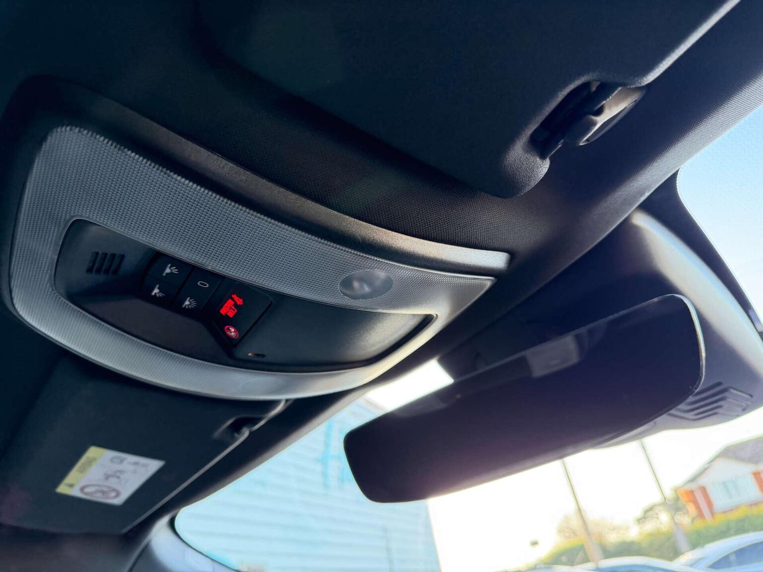 Used Volvo XC60 2015 for sale - 77921255: Photo 21