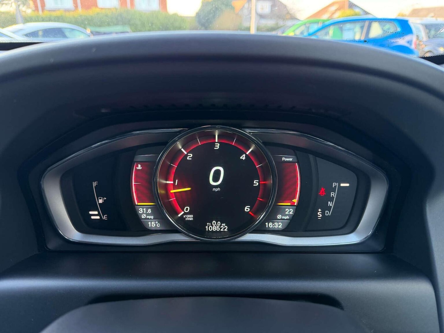 Used Volvo XC60 2015 for sale - 77921255: Photo 8