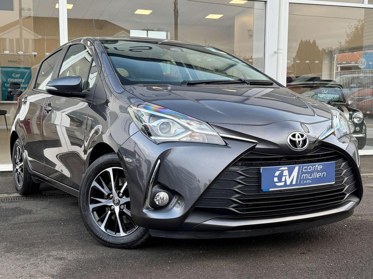 Used Toyota Yaris 2019 for sale - 76656029: Photo 1
