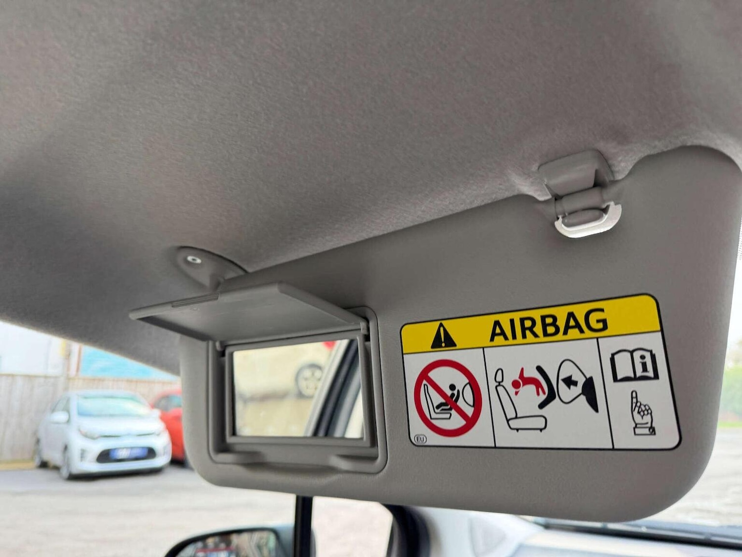 Used Toyota Yaris 2019 for sale - 76656029: Photo 18