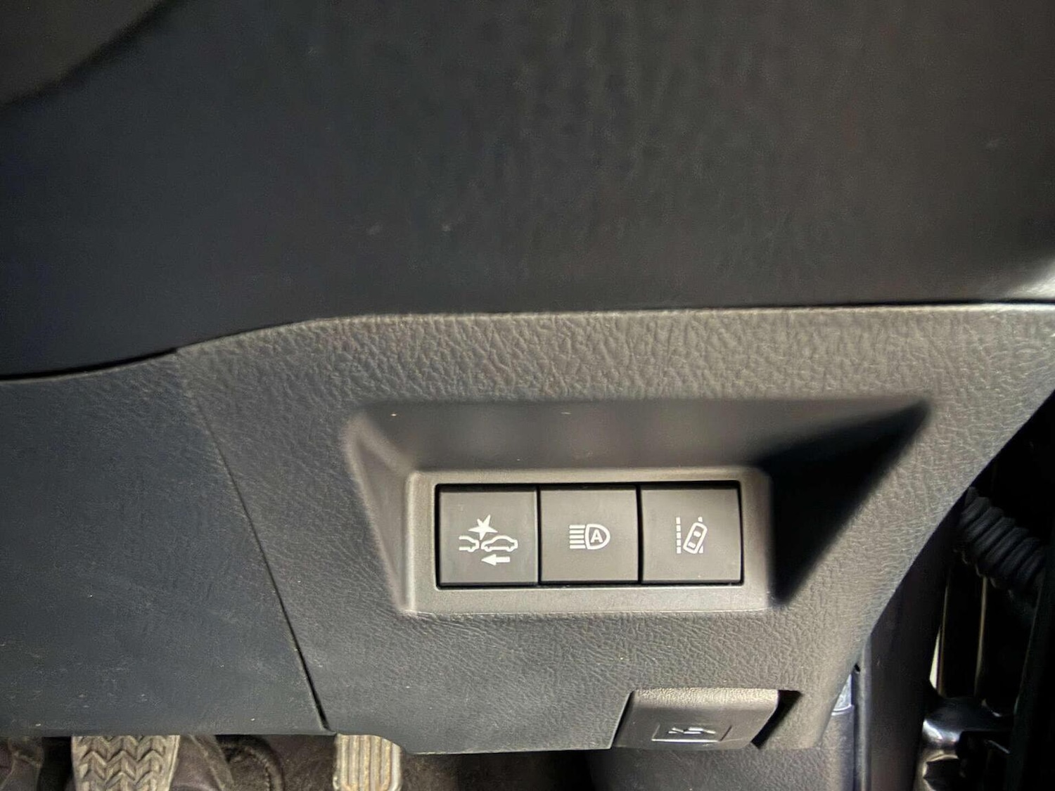 Used Toyota Yaris 2019 for sale - 76656029: Photo 21