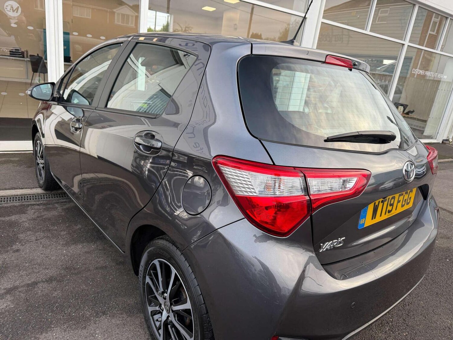 Used Toyota Yaris 2019 for sale - 76656029: Photo 39