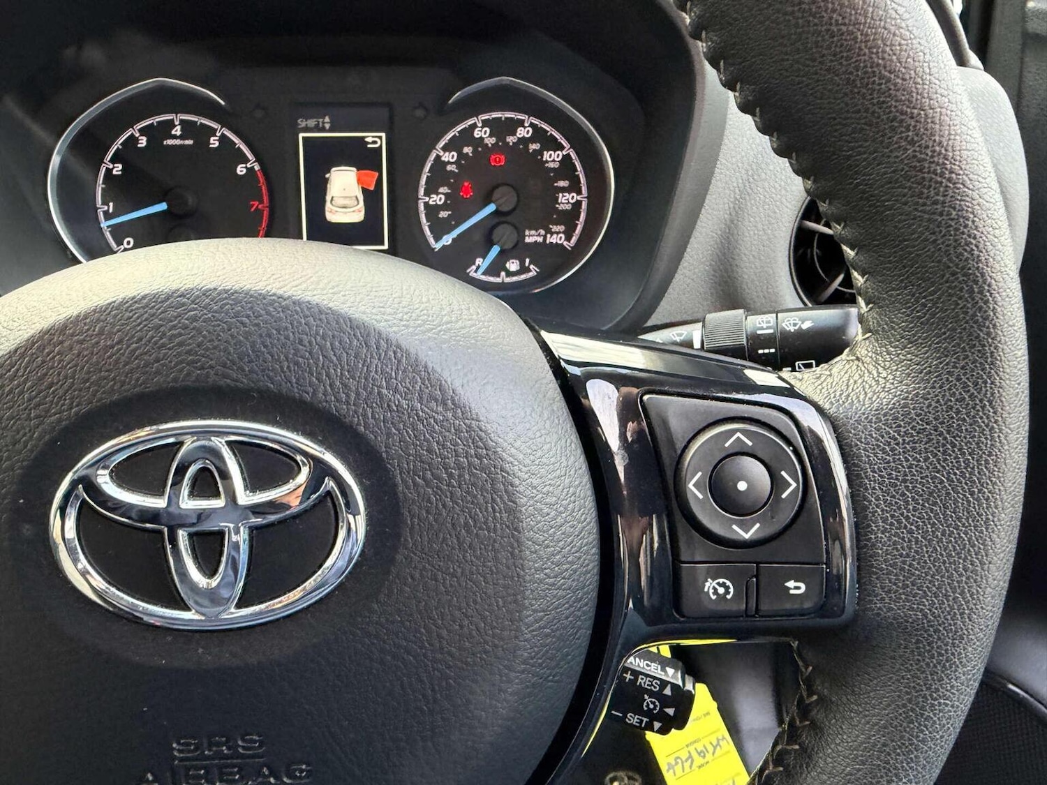 Used Toyota Yaris 2019 for sale - 76656029: Photo 6
