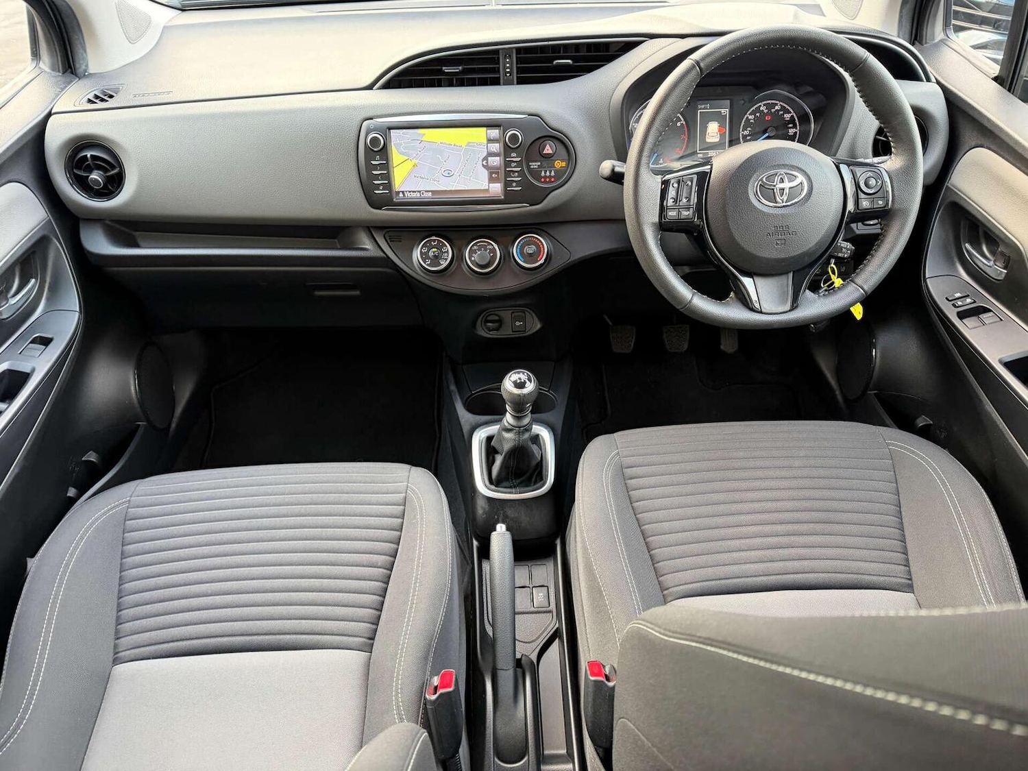 Used Toyota Yaris 2019 for sale - 76656029: Photo 8