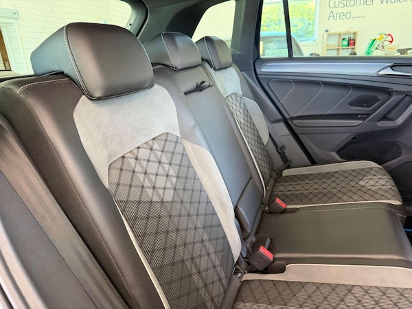 Used Volkswagen Tiguan 2021 for sale - 76019655: Photo 31