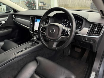 Used Volvo V90 2019 for sale - 76911036: Photo