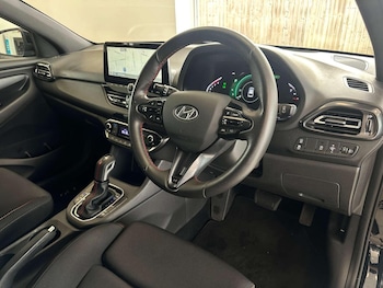 Used Hyundai i30 2022 for sale - 75608280: Photo