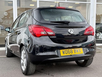 Used Vauxhall Corsa 2019 for sale - 76281351: Photo 2