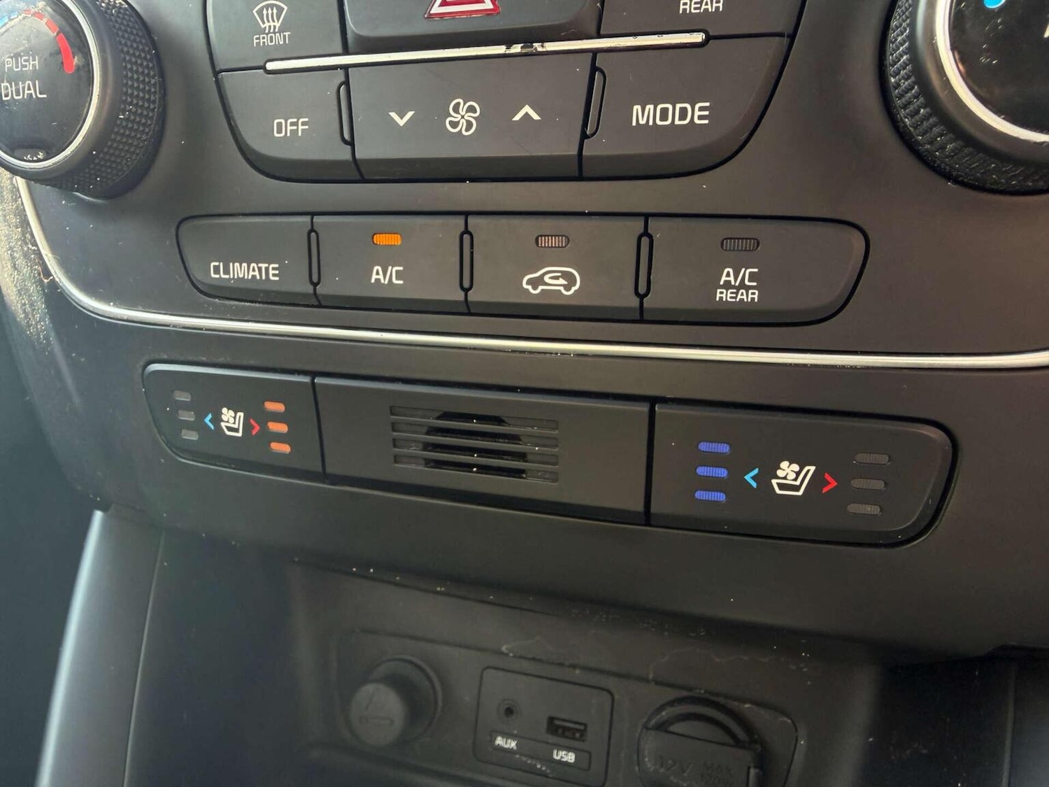 Used Kia Sorento 2014 for sale - 78168863: Photo 16