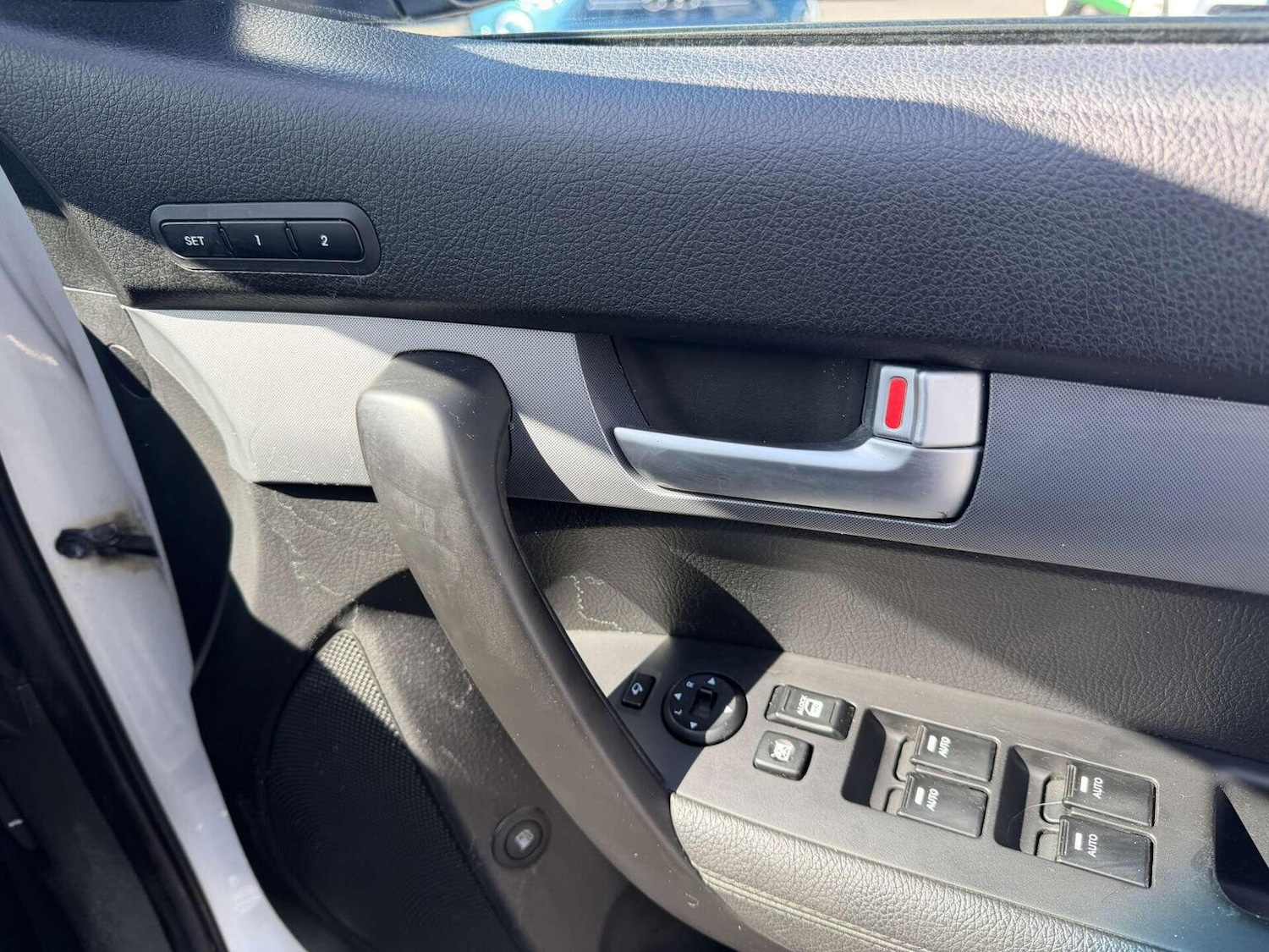 Used Kia Sorento 2014 for sale - 78168863: Photo 25