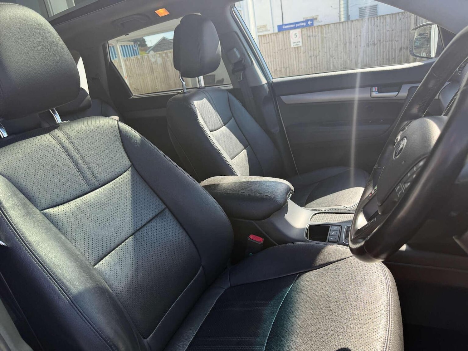 Used Kia Sorento 2014 for sale - 78168863: Photo 27