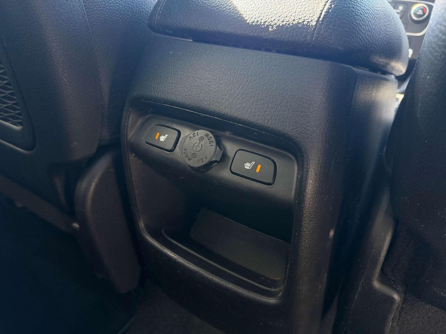 Used Kia Sorento 2014 for sale - 78168863: Photo 31