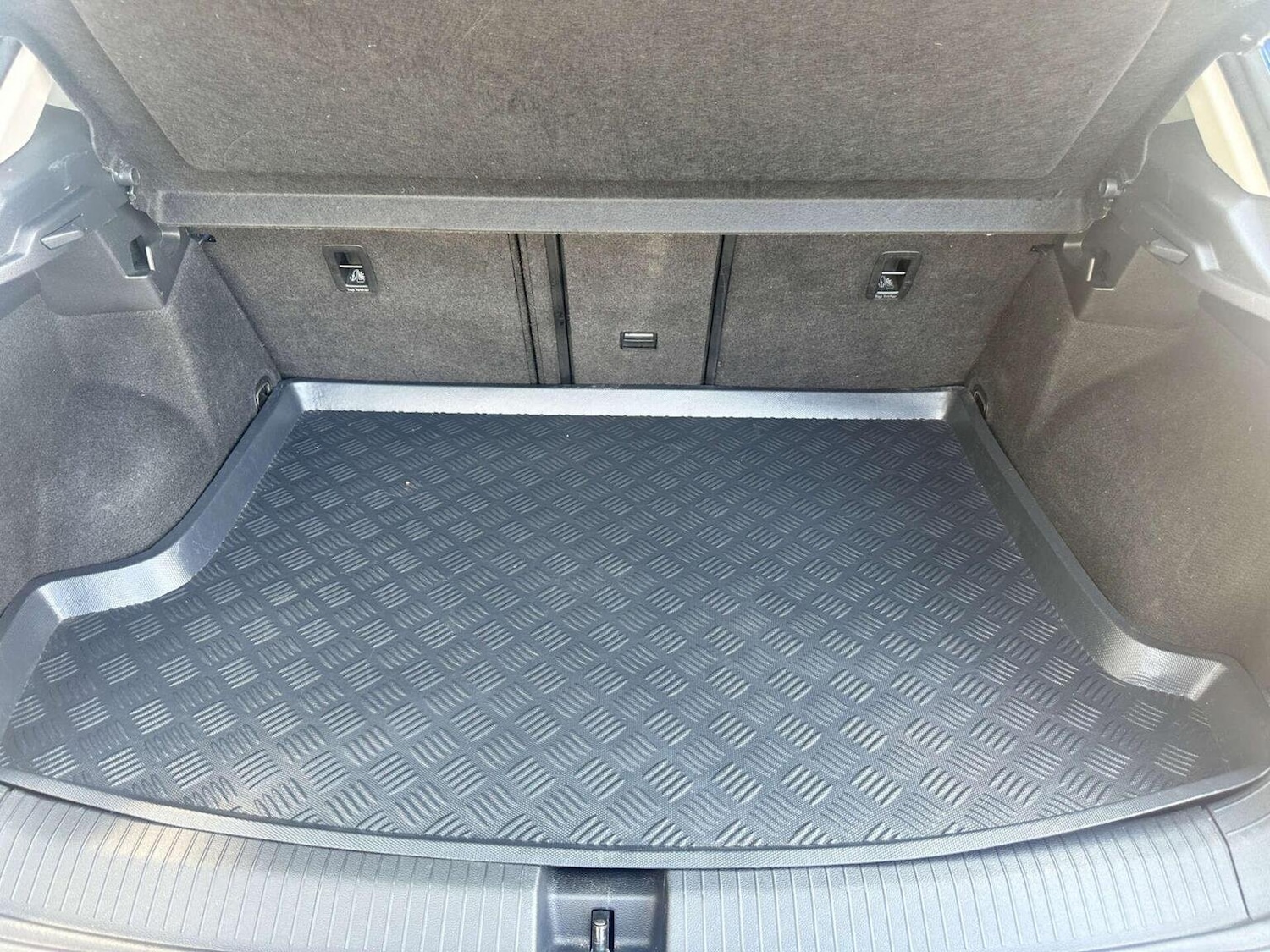Vehicle 33