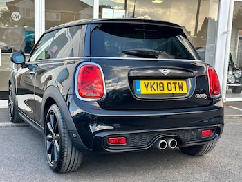 Used MINI Hatch 2018 for sale - 75779421: Photo