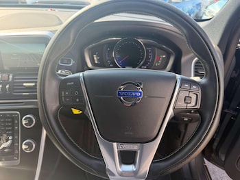 Used Volvo XC60 2016 for sale - 79519654: Photo