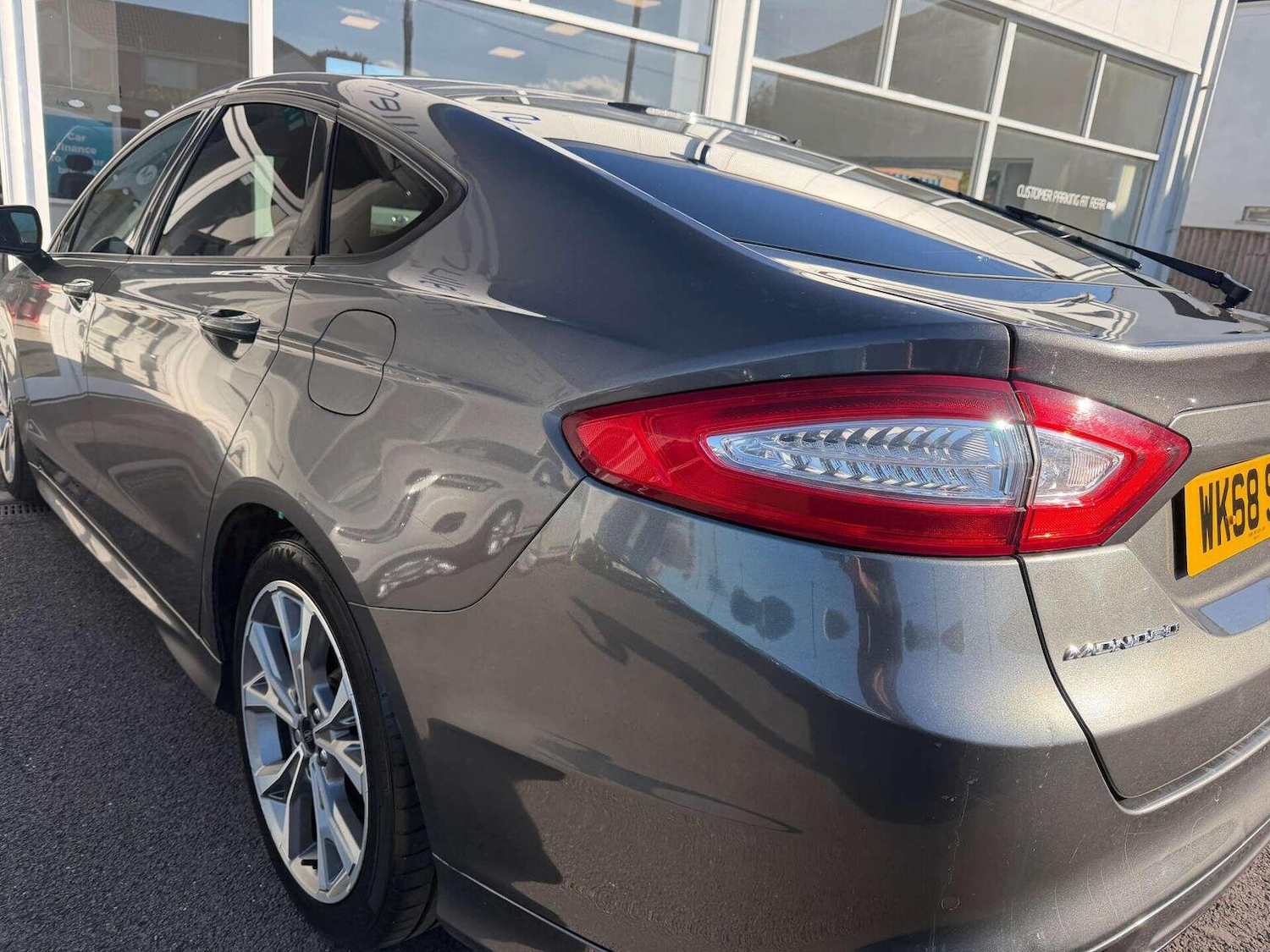 Used Ford Mondeo 2018 for sale - 76070375: Photo 42