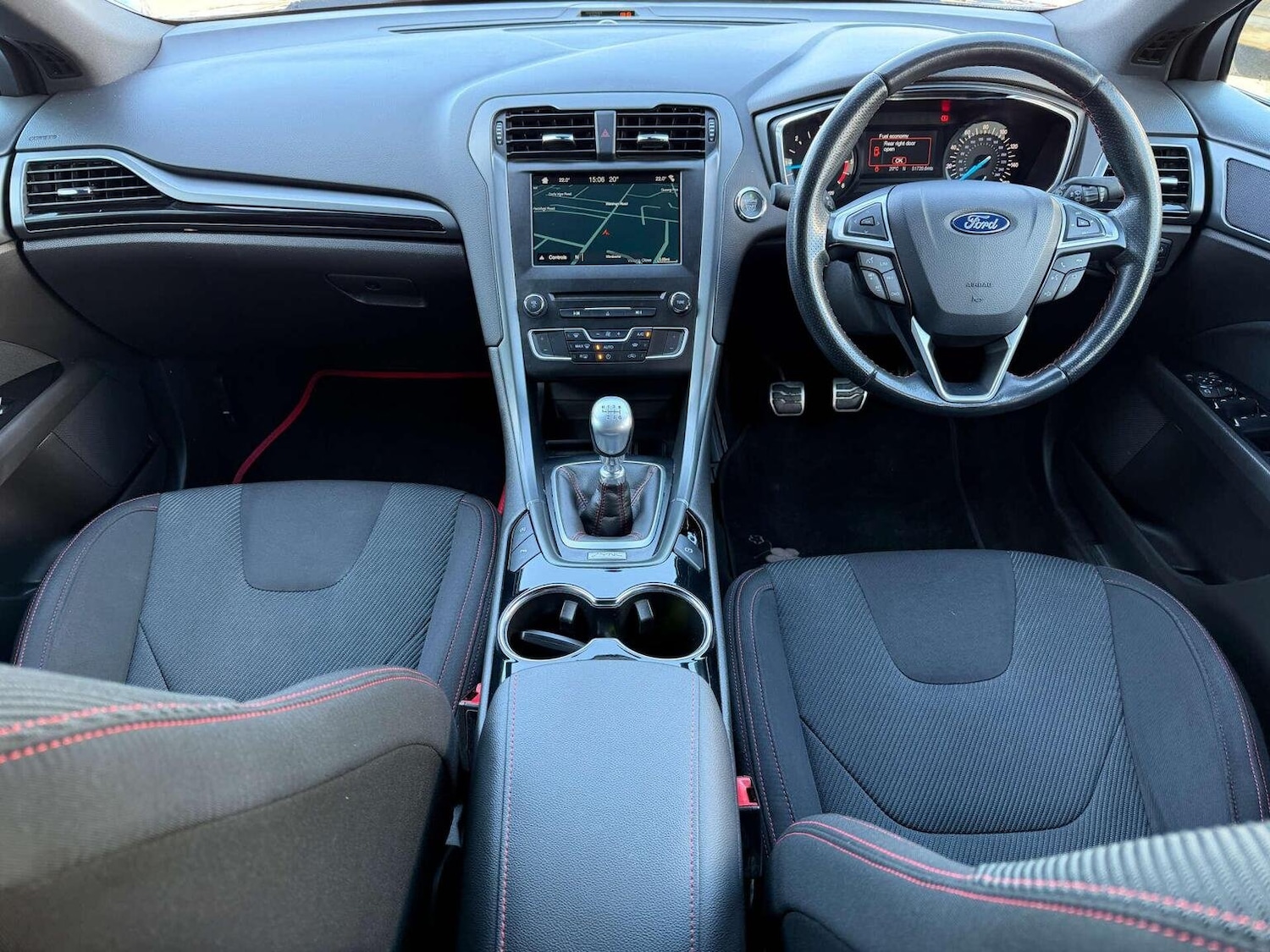 Used Ford Mondeo 2018 for sale - 76070375: Photo 8