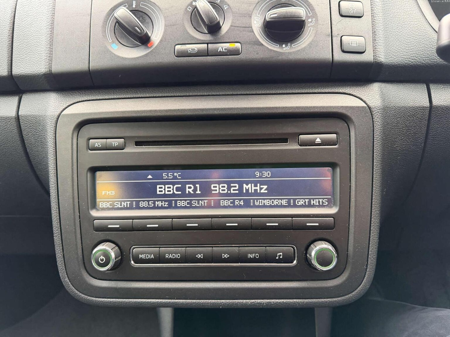 Used Skoda Fabia 2014 for sale - 76591467: Photo 10