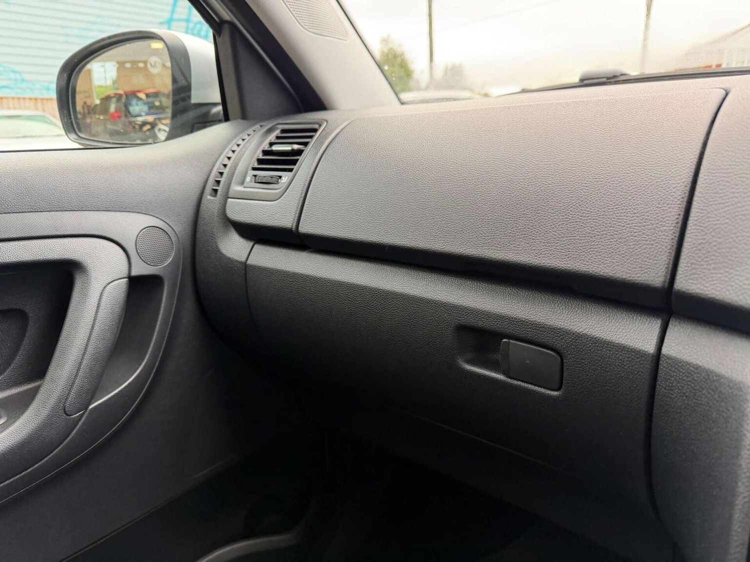 Used Skoda Fabia 2014 for sale - 76591467: Photo 12