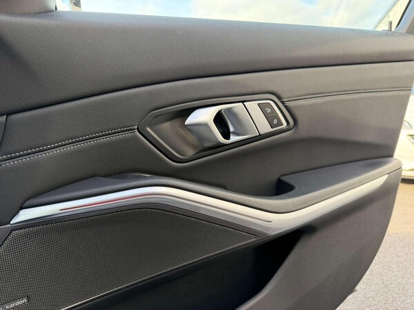 Used BMW 3 Series 2021 for sale - 76174057: Photo 30