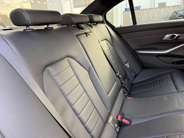 Used BMW 3 Series 2021 for sale - 76174057: Photo 38