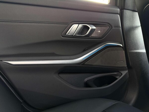 Used BMW 3 Series 2021 for sale - 76174057: Photo 40