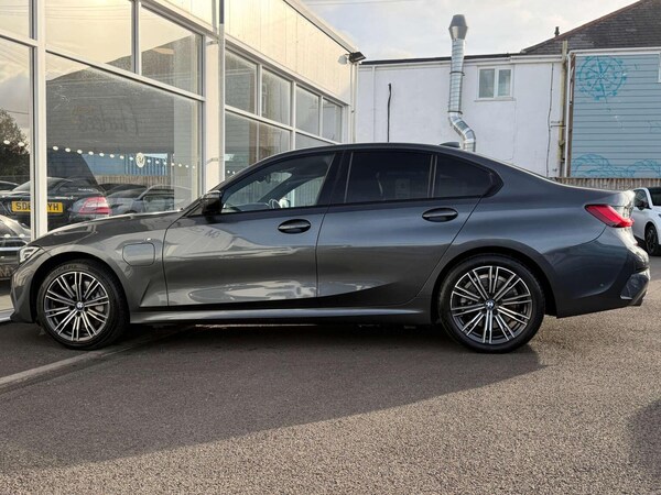 Used BMW 3 Series 2021 for sale - 76174057: Photo 46