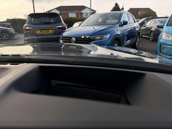 Used BMW 3 Series 2021 for sale - 76174057: Photo 9