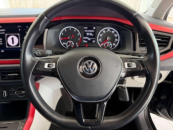 Used Volkswagen Polo 2020 for sale - 78683238: Photo