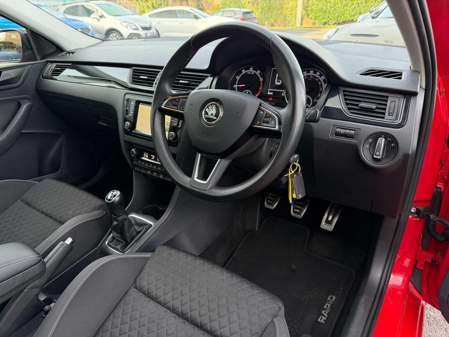 Used Skoda Rapid Spaceback 2018 for sale - 77584581: Photo 3