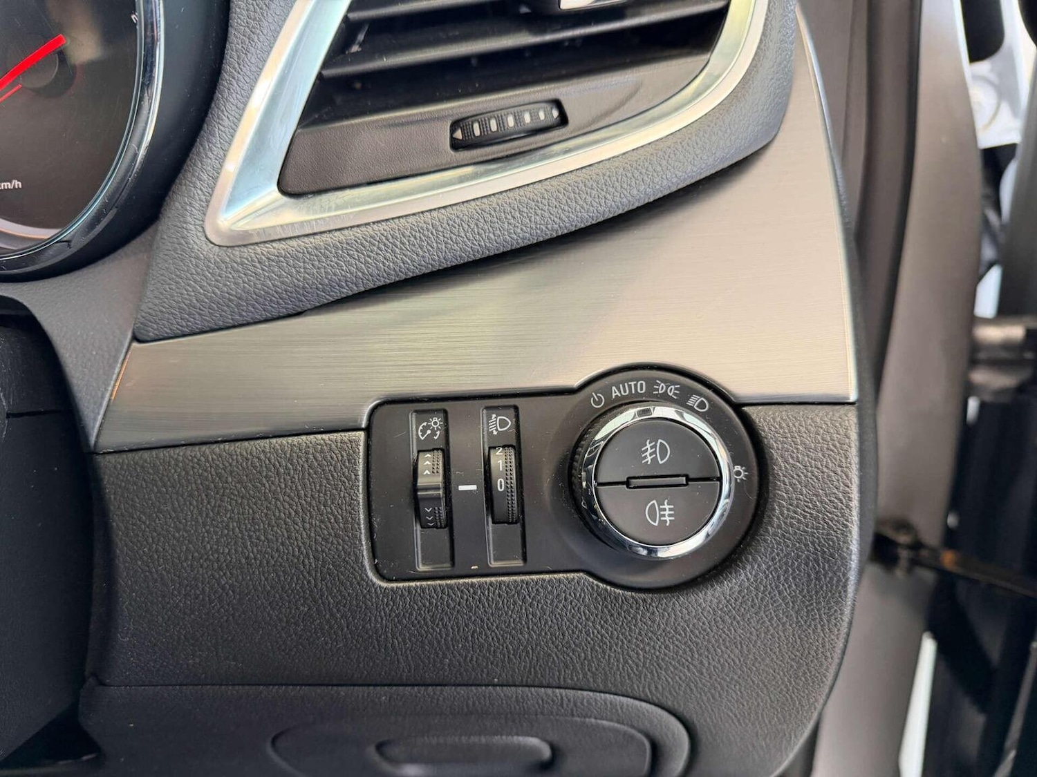 Used Vauxhall Mokka 2016 for sale - 77521971: Photo 19