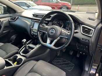 Used Nissan Qashqai 2018 for sale - 75904341: Photo