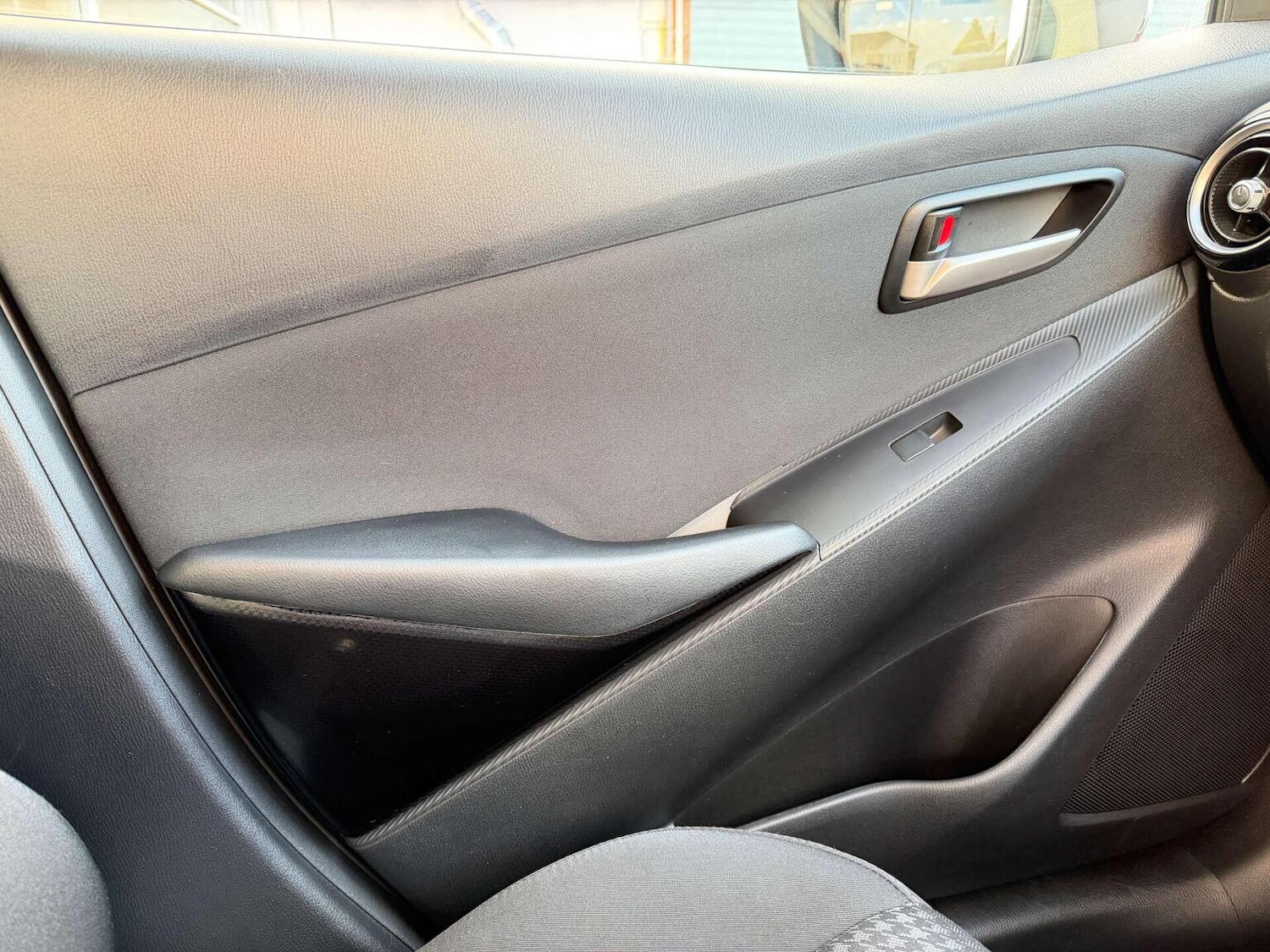 Used Mazda Mazda2 2019 for sale - 76324775: Photo 19