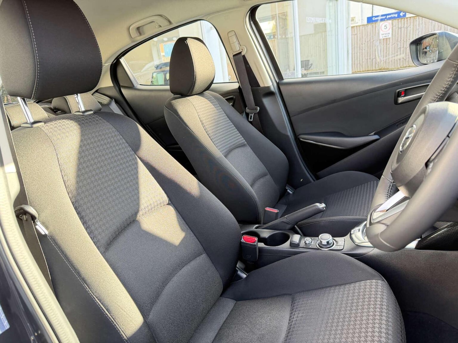 Used Mazda Mazda2 2019 for sale - 76324775: Photo 27