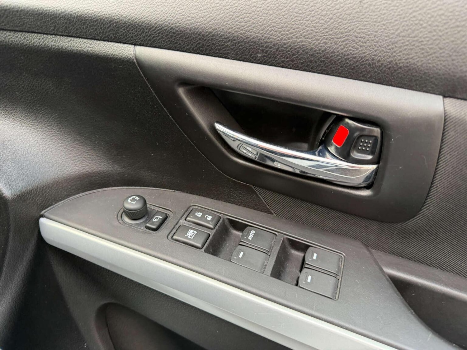 Used Suzuki SX4 S-Cross 2017 for sale - 76951110: Photo 24