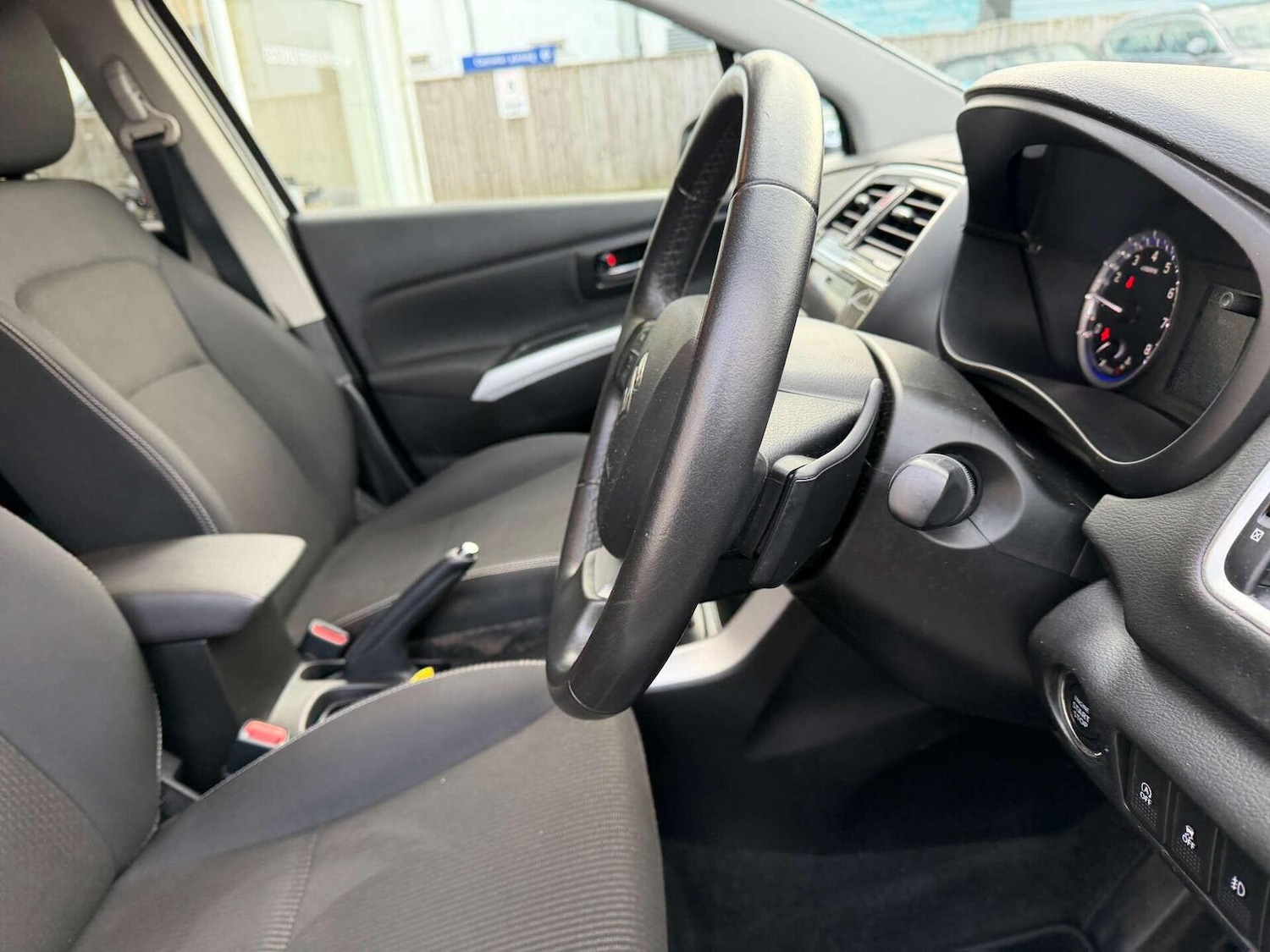 Used Suzuki SX4 S-Cross 2017 for sale - 76951110: Photo 25