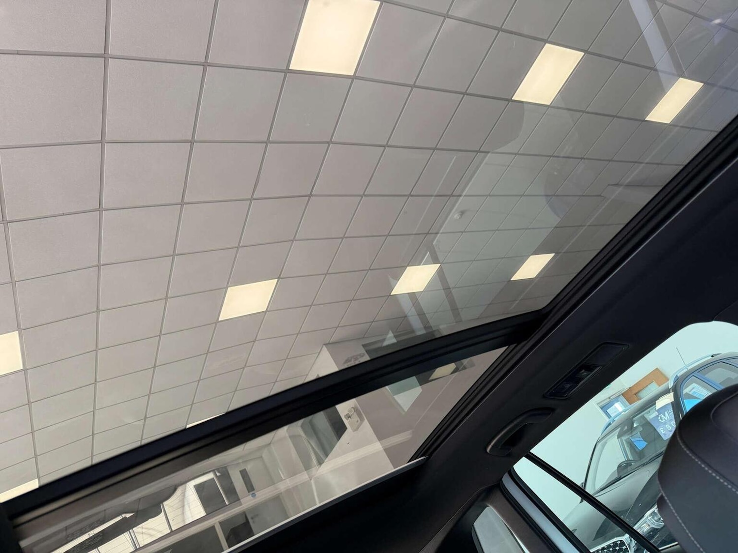 Used Volkswagen Tiguan 2017 for sale - 77836897: Photo 25