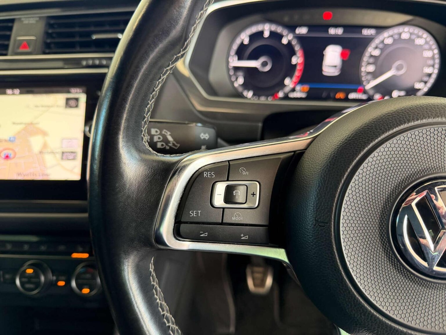 Used Volkswagen Tiguan 2017 for sale - 77836897: Photo 5