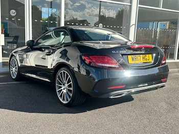 Used Mercedes-Benz SLC 2017 for sale - 75881615: Photo