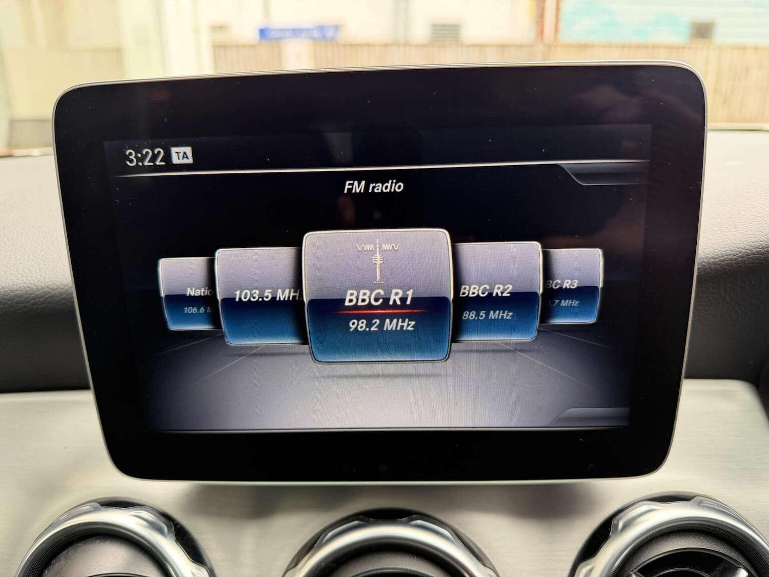 Used Mercedes-Benz GLA 2018 for sale - 77668576: Photo 12