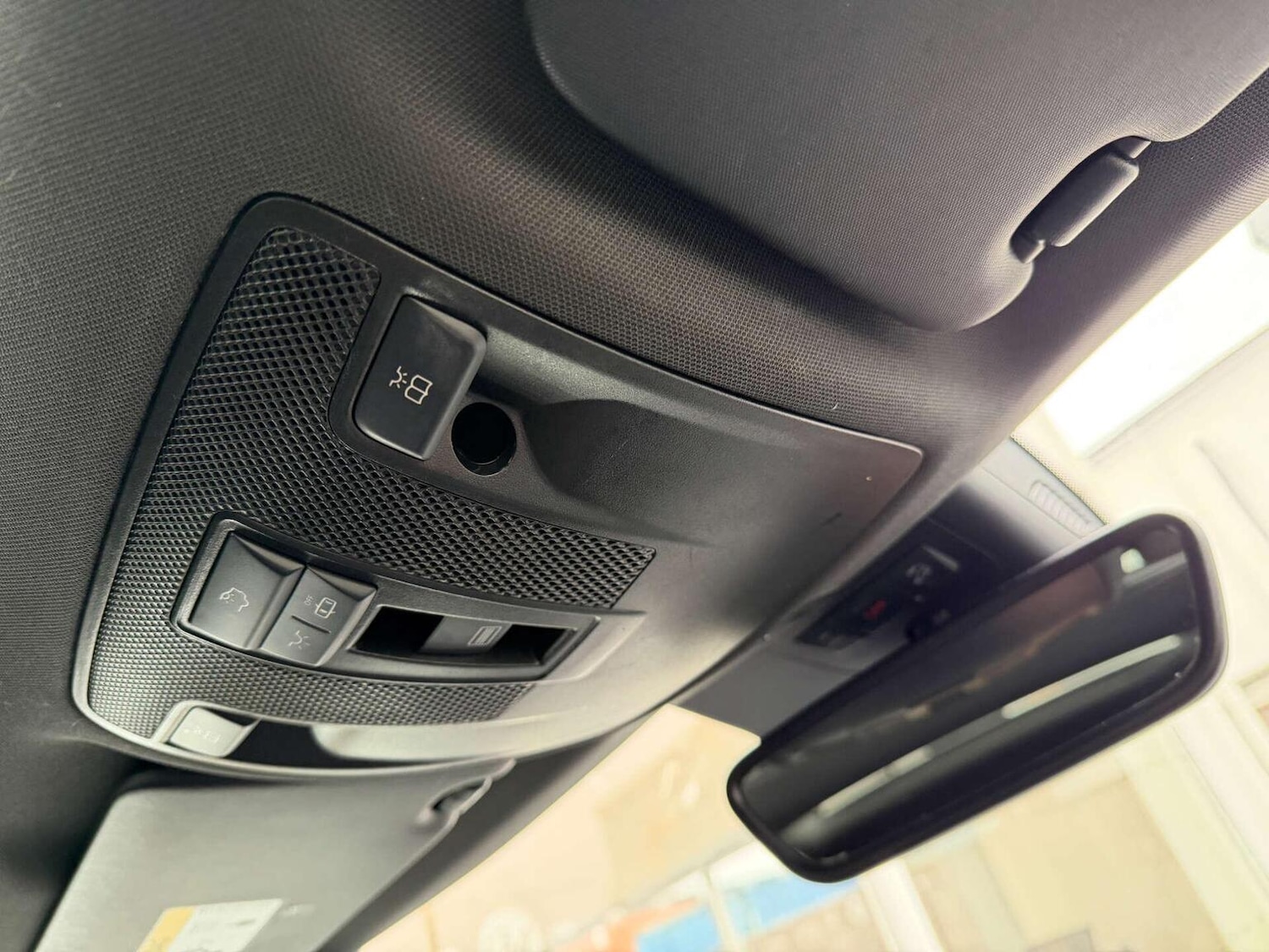 Used Mercedes-Benz GLA 2018 for sale - 77668576: Photo 23