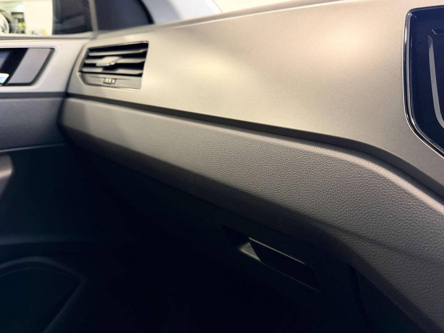 Used Volkswagen Polo 2019 for sale - 77313954: Photo 17